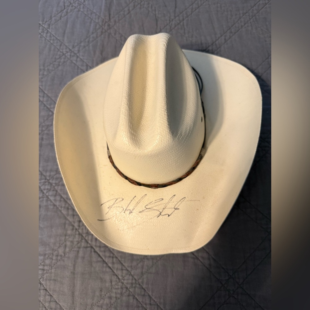 Blake Shelton Signed Autograph
Signature Wrangler Cowboy Hat - The Dreamer